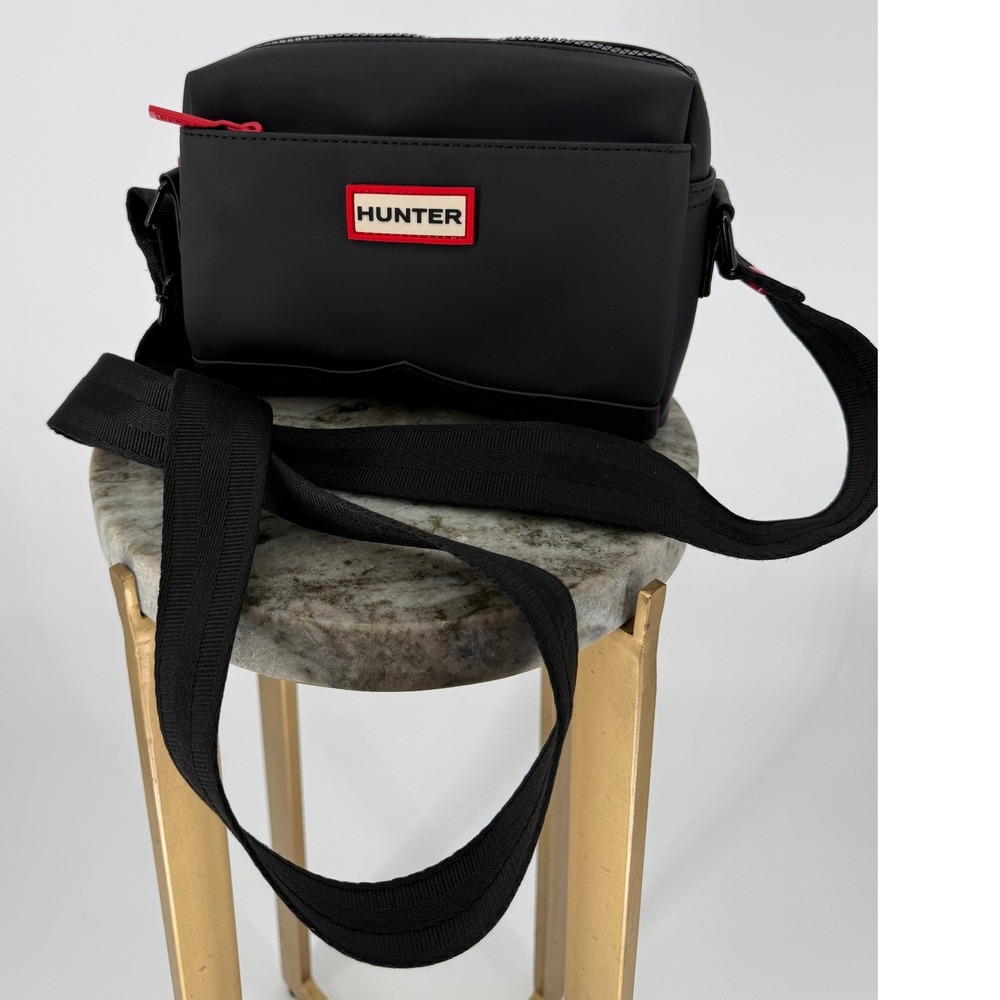 Hunter Crossbody Bag Women OS Original Rubberized Black Water Resistant EUC